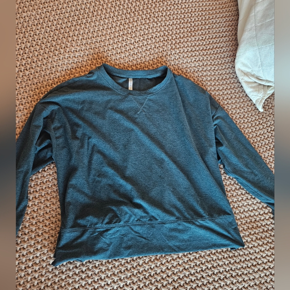 Fabletics Green Cloud Jersey Boxy Long-Sleeve Top Large